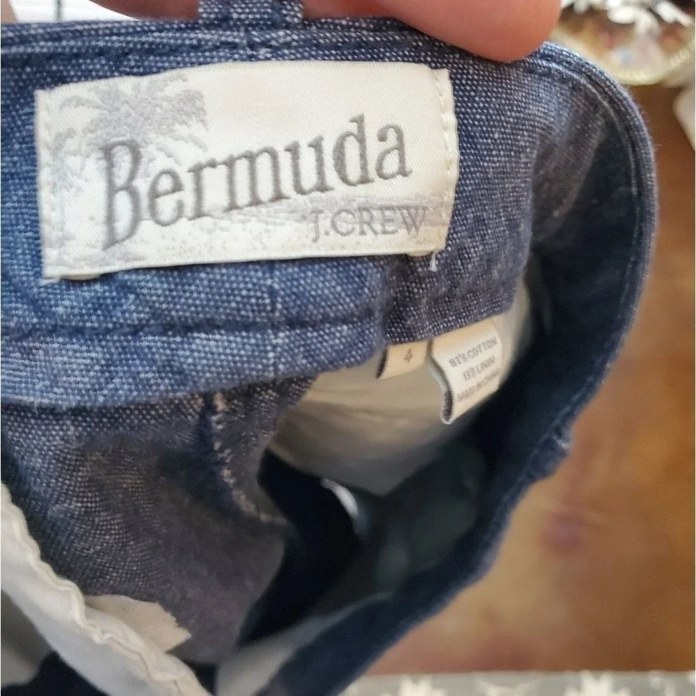 J. Crew Women's Chambray Blue Casual Shorts Classic Fit Bermuda Size‎ 4